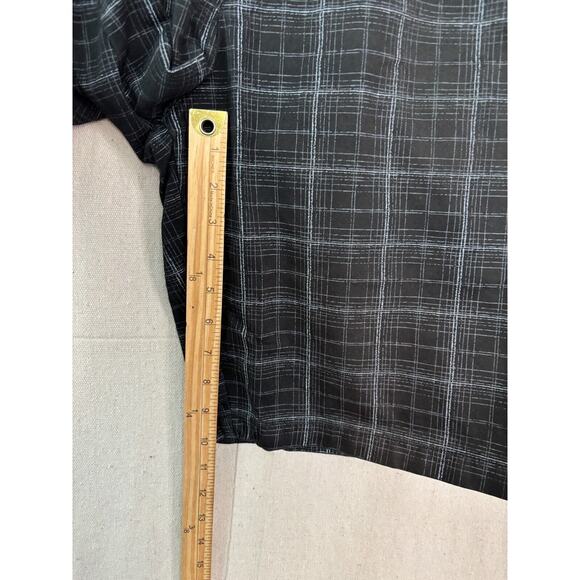 Volcom Corpo‎ Class Plaid Shorts Men Size 33 Black Blue Beach Preppy Adventure - Picture 5 of 8